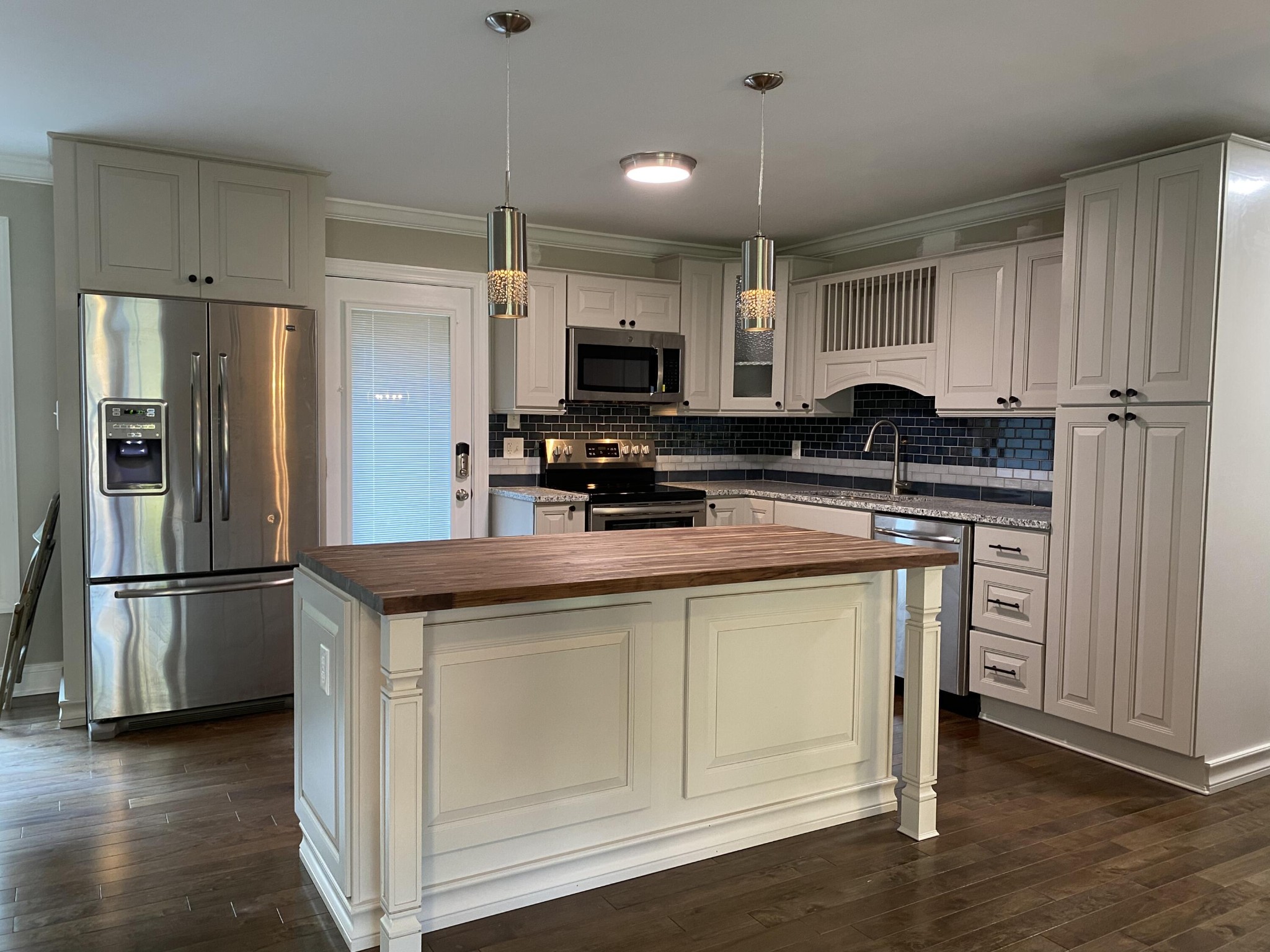 1000 Parrish Road Knoxville, TN 37923 - Photo 2 of 10 Gallery Image 2