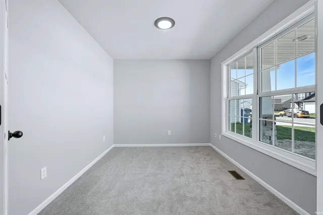 $338,900 | 542 Lago Court, Fort Wayne, IN 46818