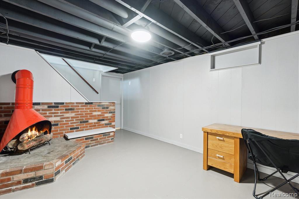 8040 Seymour Road Gaines, MI 48436 - Photo 20 of 26 Gallery Image 20