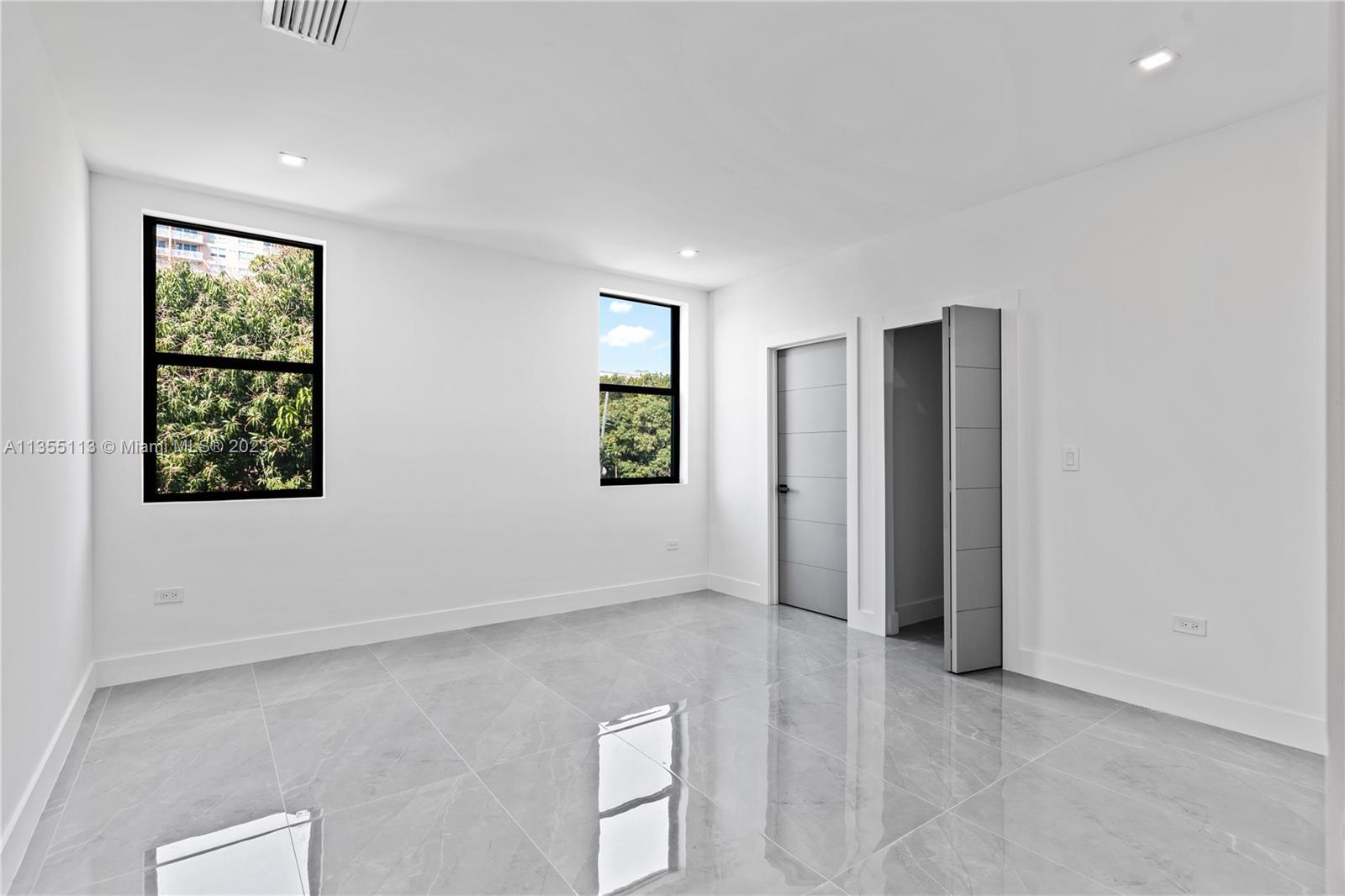 3617 Southwest 27th Street Miami, FL 33133 - Photo 25 of 29