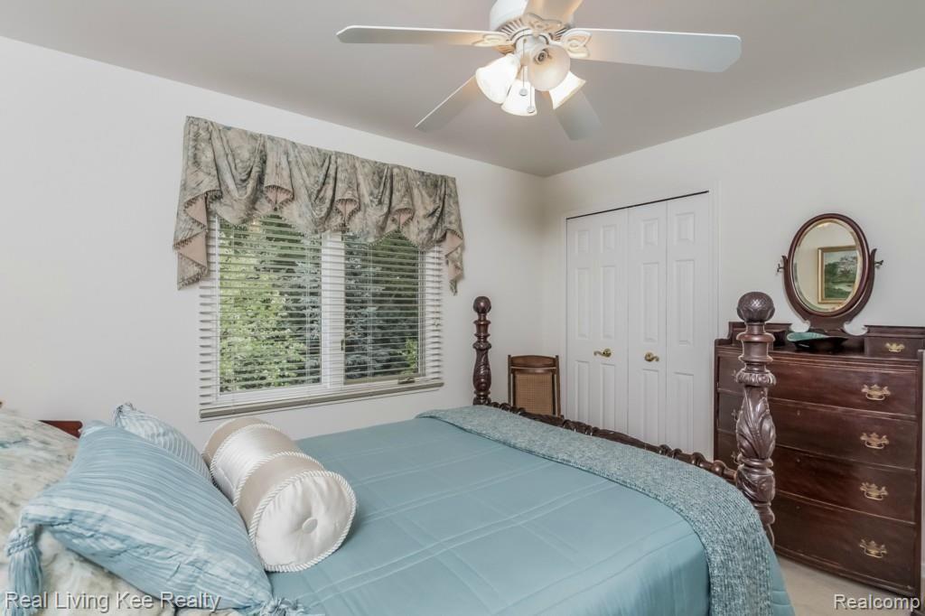 1777 Chase Drive Rochester, MI 48307 - Photo 29 of 53 028-1688895-medium.jpg