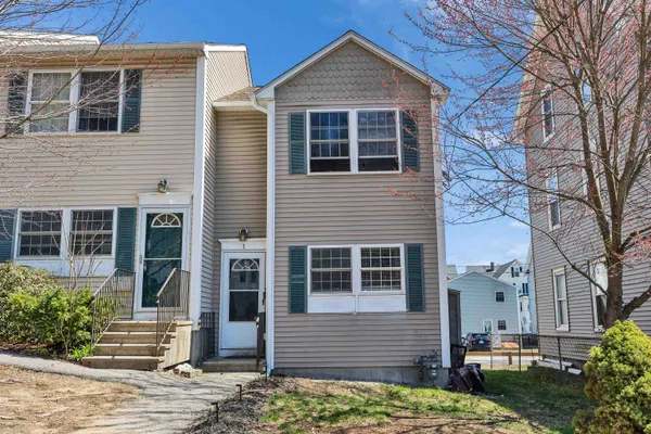 $299,999 | 75 Dubuque Street, Unit 1, Manchester, NH 03102