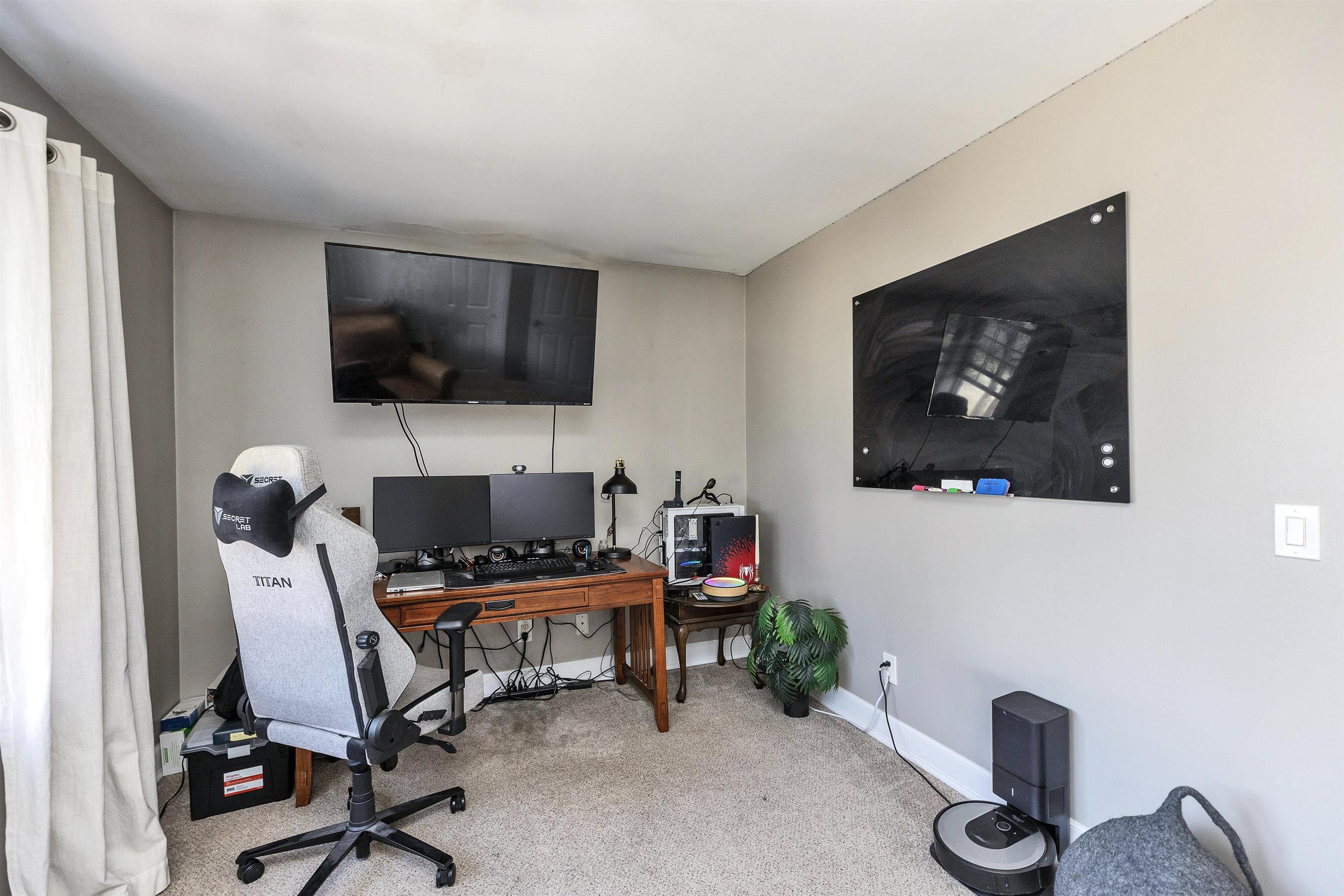 75 Dubuque Street, Unit 1 Manchester, NH 03102 - Photo 14 of 28