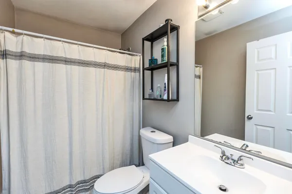 $299,999 | 75 Dubuque Street, Unit 1, Manchester, NH 03102