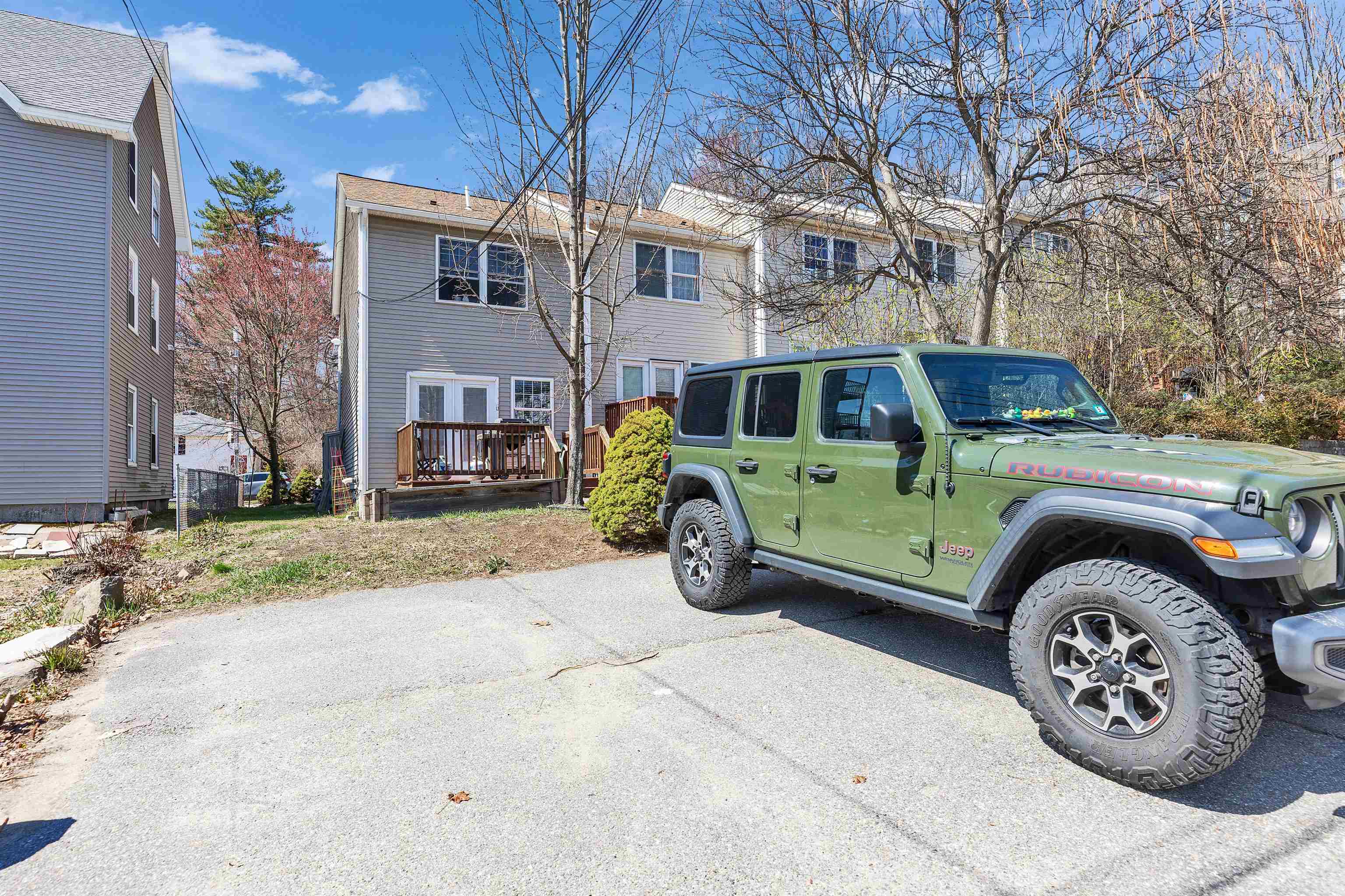 75 Dubuque Street, Unit 1 Manchester, NH 03102 - Photo 25 of 28
