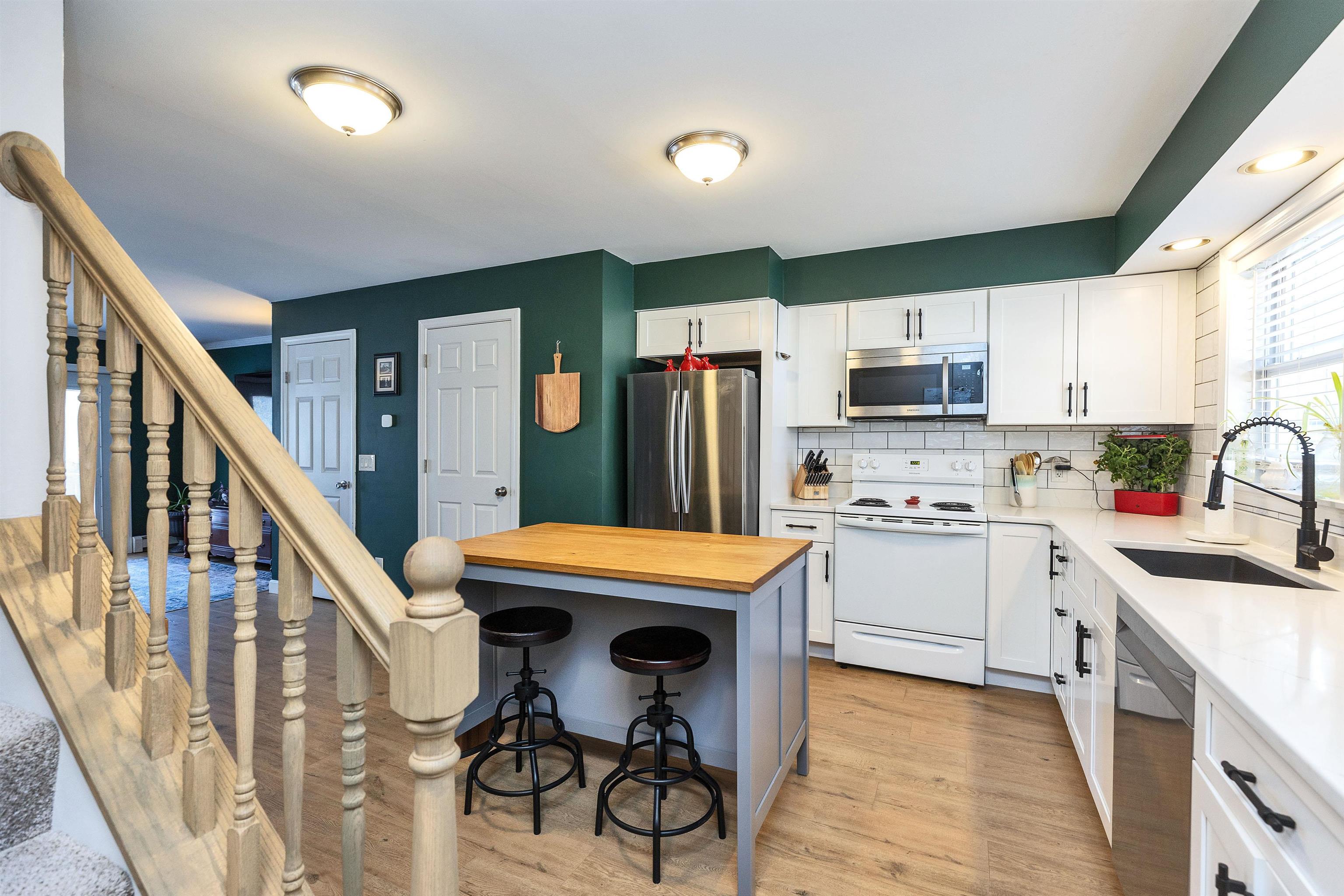 75 Dubuque Street, Unit 1 Manchester, NH 03102 - Photo 3 of 28