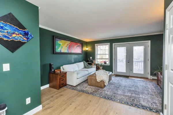 $299,999 | 75 Dubuque Street, Unit 1, Manchester, NH 03102