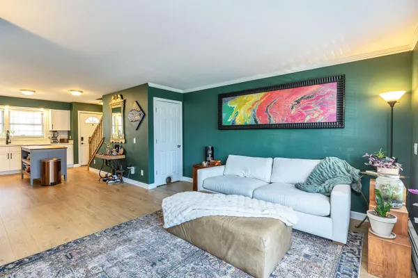 $299,999 | 75 Dubuque Street, Unit 1, Manchester, NH 03102