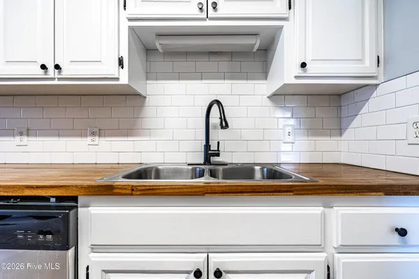 $199,900 | 625 Blue Jean Road, Whiteville, NC 28472