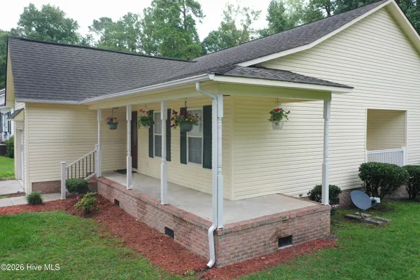 $199,900 | 625 Blue Jean Road, Whiteville, NC 28472