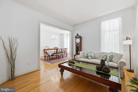 $1,295,000 | 308 Barnside Place, Rockville, MD 20850
