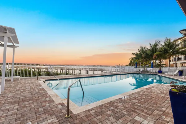 $4,750 | 613 Windward Circle North, Boynton Beach, FL 33435