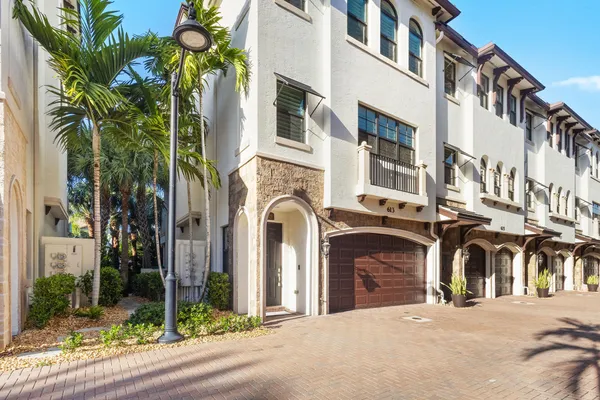 $4,750 | 613 Windward Circle North, Boynton Beach, FL 33435