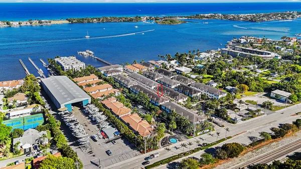 $4,750 | 613 Windward Circle North, Boynton Beach, FL 33435