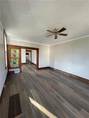 $189,000 | 138 East Smithfield Street, Mount Pleasant, PA 15666