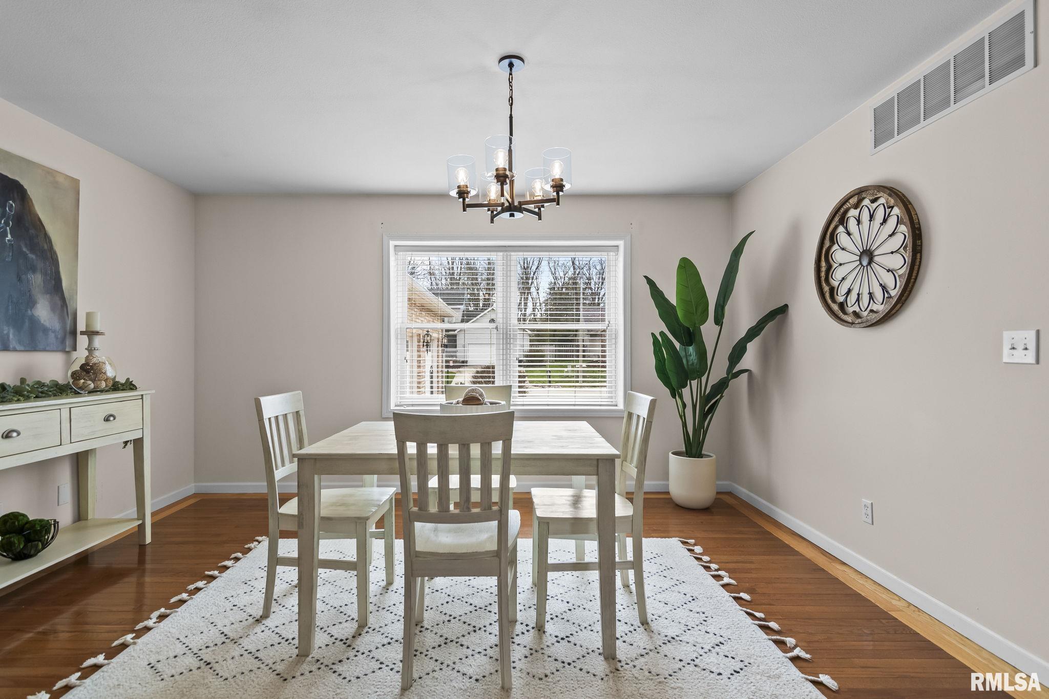 6932 Fringetree Way Springfield, IL 62712 - Photo 8 of 61 Gallery Image 8