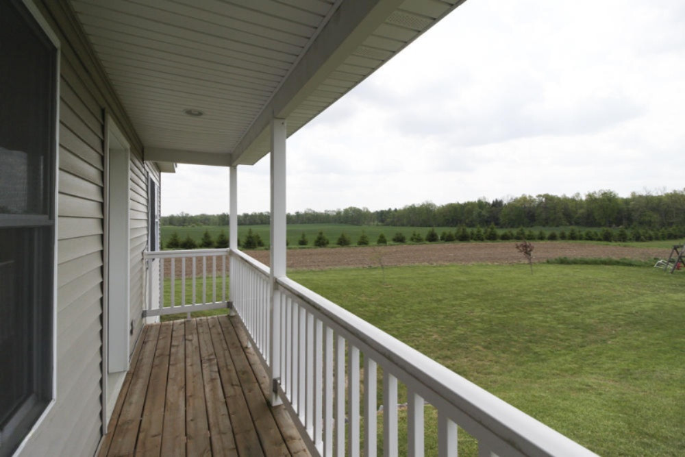 9379 Banfield Road Dowling, MI 49050 - Photo 8 of 25 Banfield 9397 Dowling 24