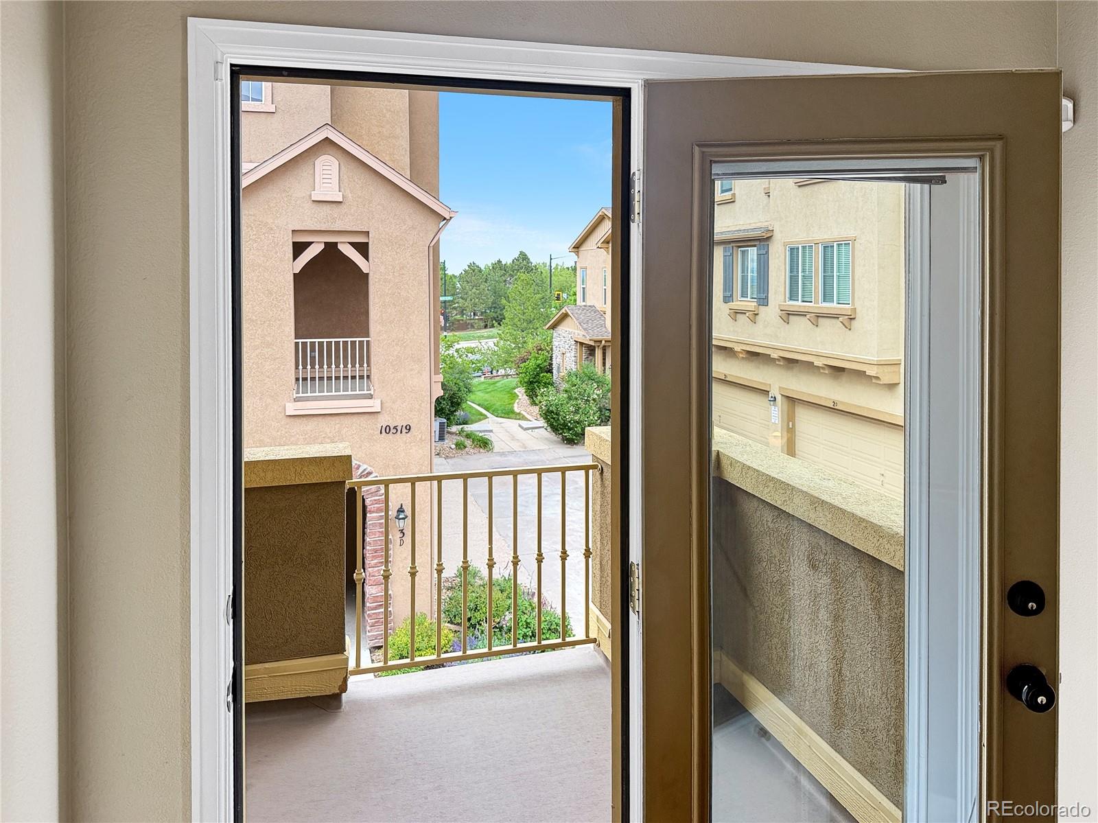 10521 Ashfield Street, Unit 4D Highlands Ranch, CO 80126 - Photo 6 of 34