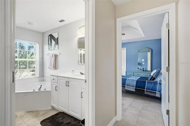 $780,000 | 2 Cher Court, Palm Coast, FL 32137