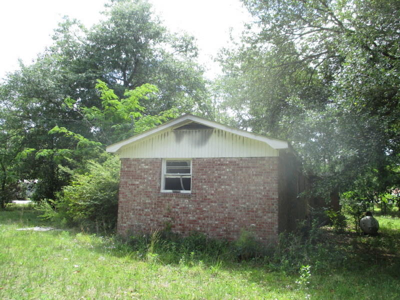 1734 Black Tom Road Moncks Corner, SC 29461 - Photo 4 of 5 IMG_2563