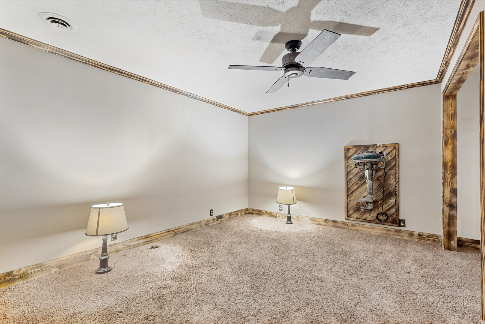 5394 South Mill Pond Road Rochelle, IL 61068 - Photo 19 of 28 a view of a room with gym equipment