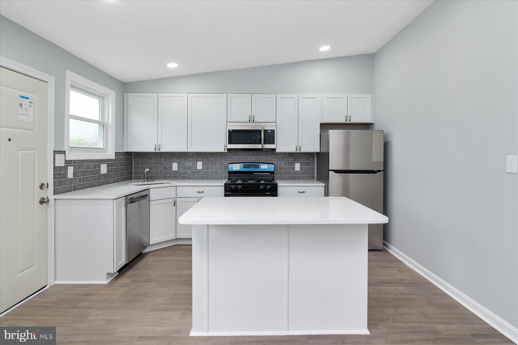 4613 Tema Road Pikesville, MD 21208 - Photo 5 of 27