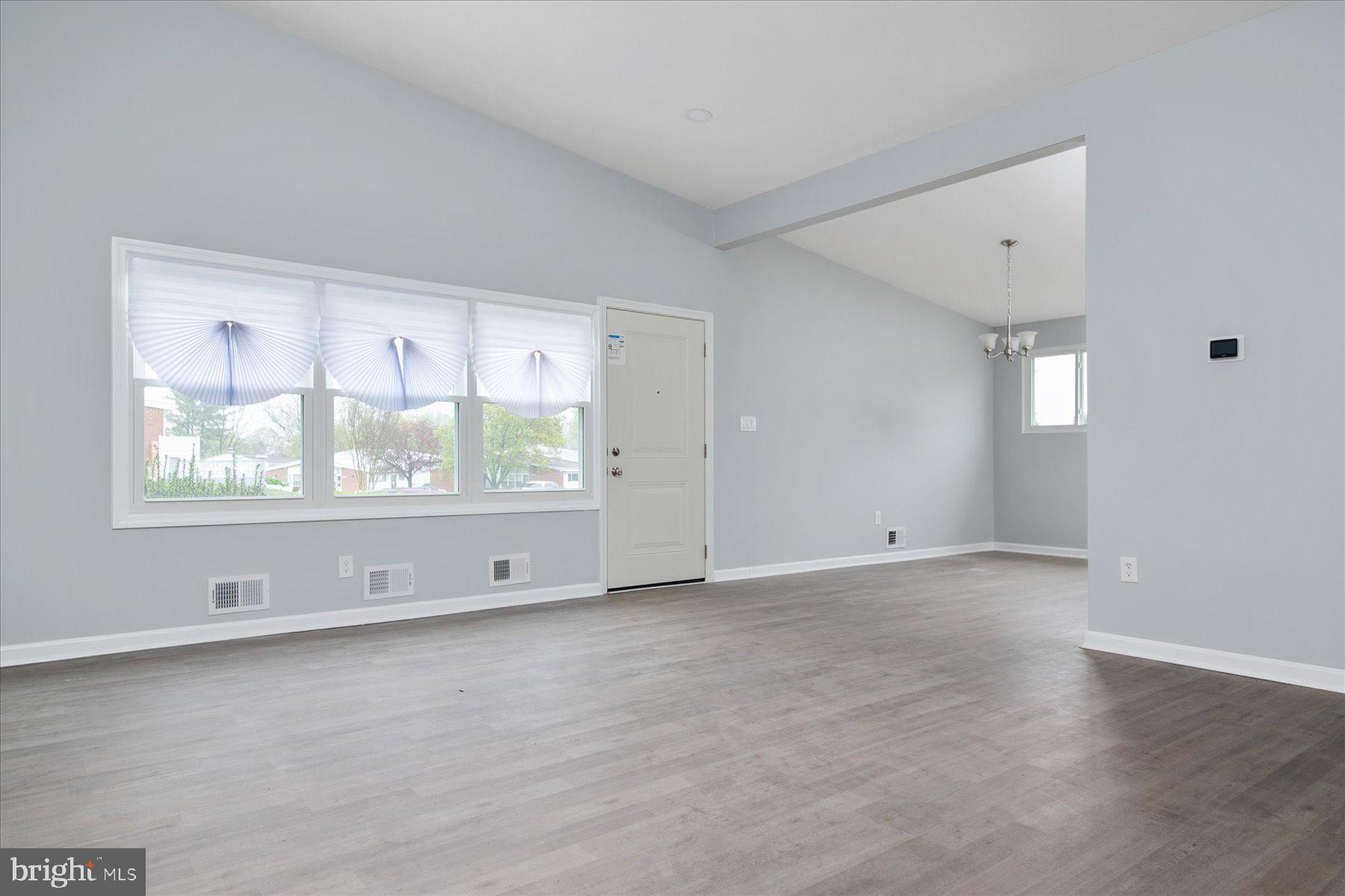 4613 Tema Road Pikesville, MD 21208 - Photo 8 of 27
