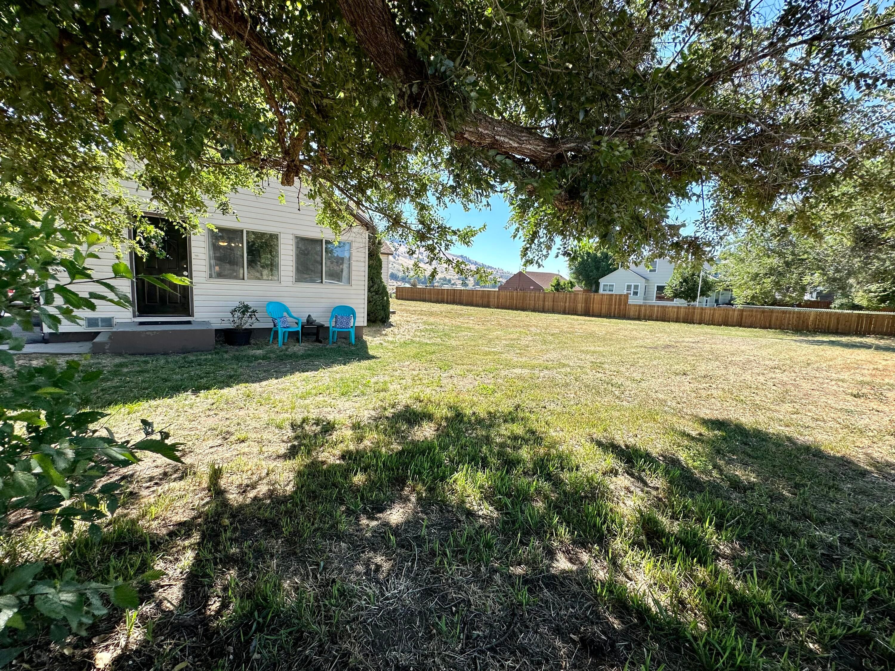 5825 Wocus Road Klamath Falls, OR 97601 - Photo 13 of 43 4B8D059A-DEB5-434E-BF59-76F40E641A93