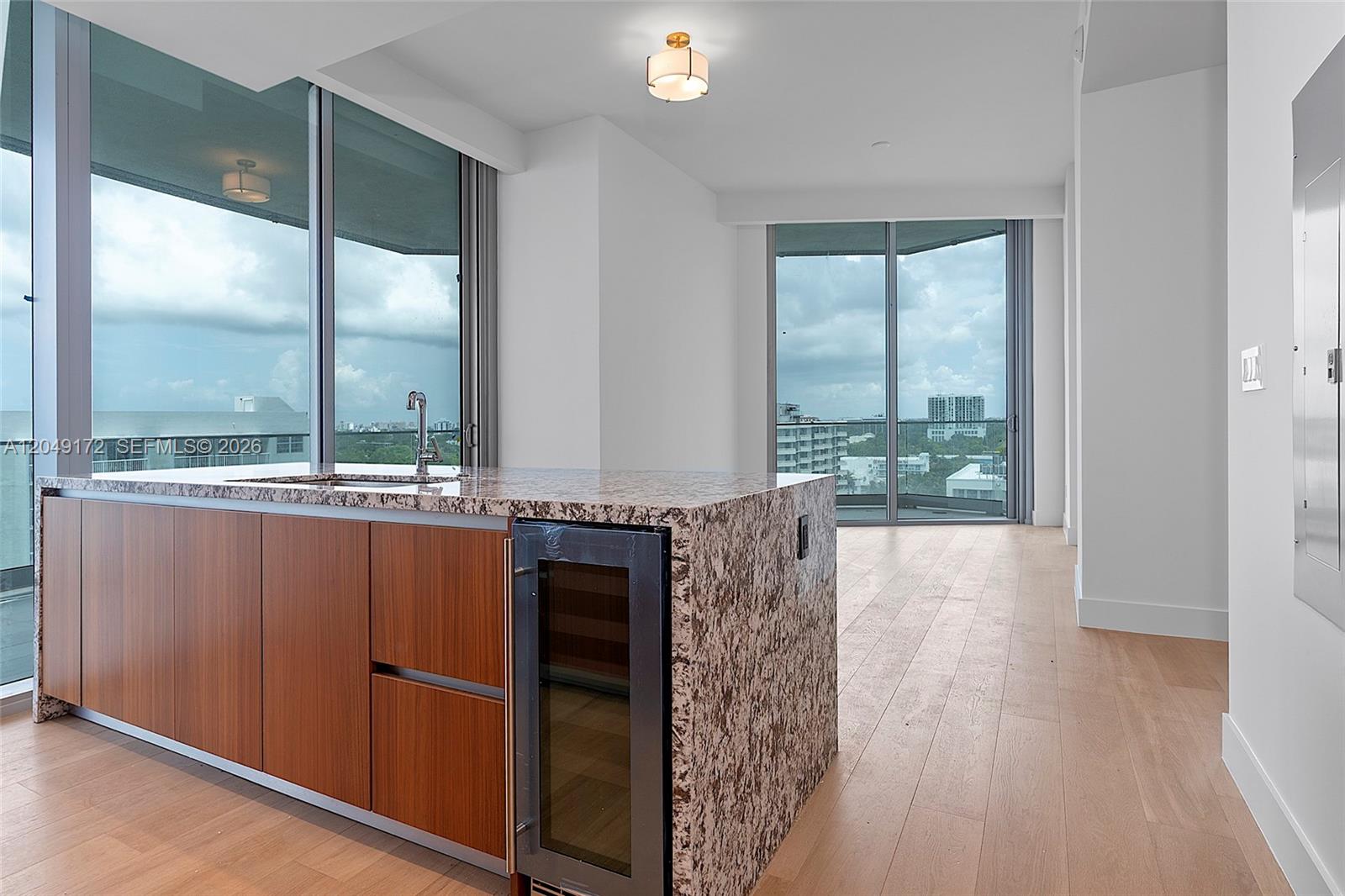 175 Southeast 25th Road, Unit 1003 Miami, FL 33129 - Photo 24 of 45