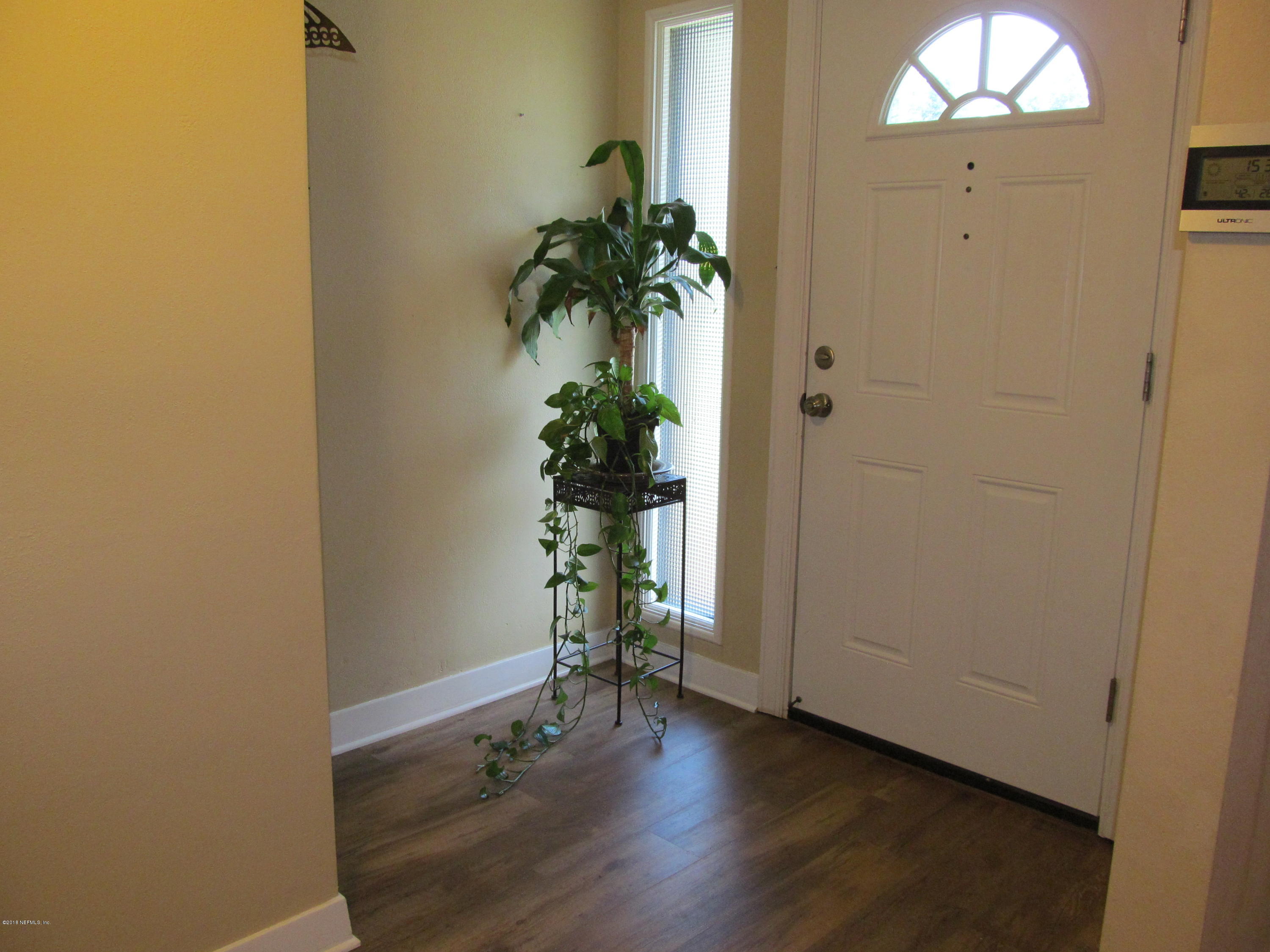 6436 Wesleyan Road Jacksonville, FL 32217 - Photo 11 of 50 Foyer