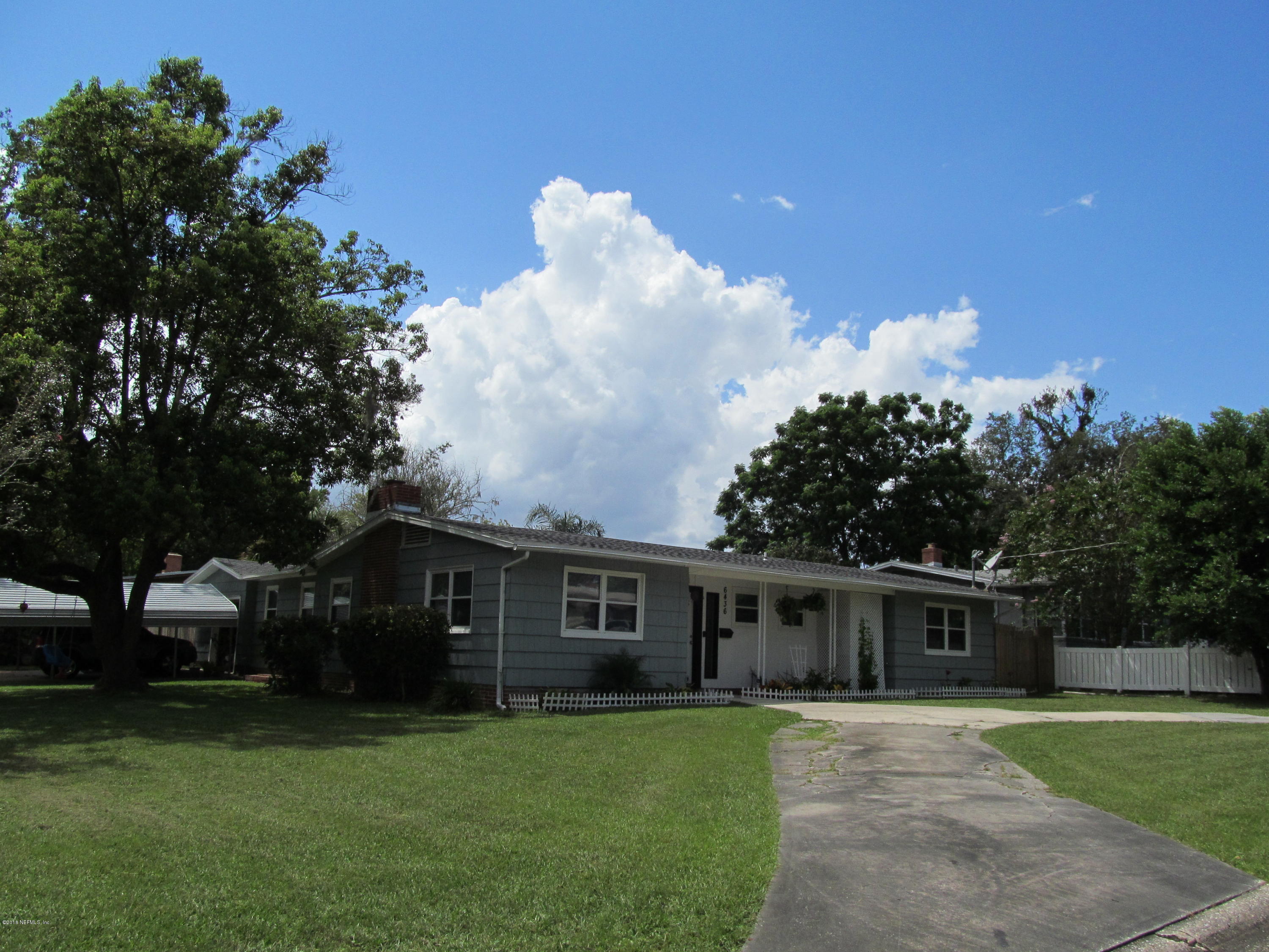 6436 Wesleyan Road Jacksonville, FL 32217 - Photo 4 of 50 Large corner lot