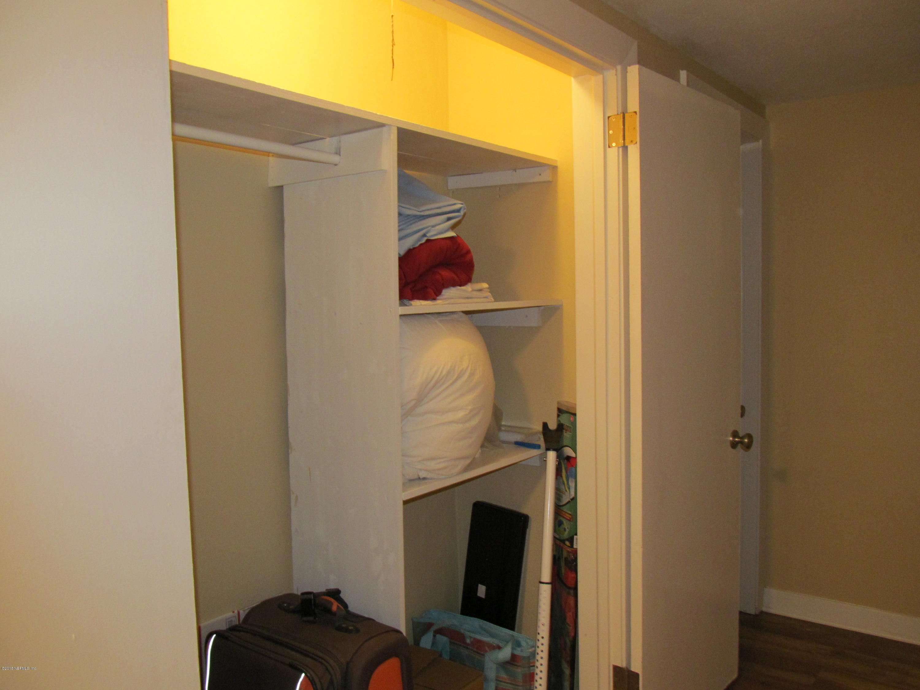 6436 Wesleyan Road Jacksonville, FL 32217 - Photo 42 of 50 Hall closet w/ lots of space