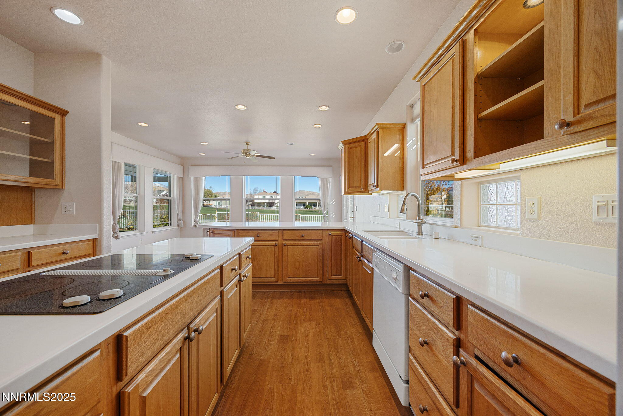 2248 Oak Ridge Drive Carson City, NV 89703 - Photo 12 of 38 IMG_0442