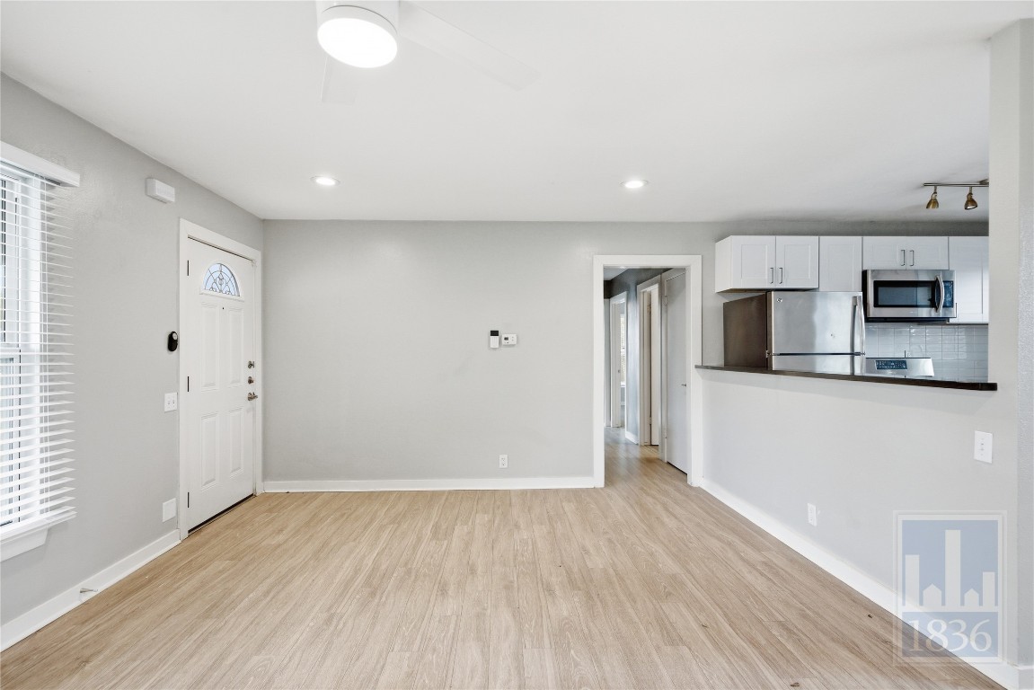 5308 Overbrook Drive Austin, TX 78723 - Photo 3 of 23