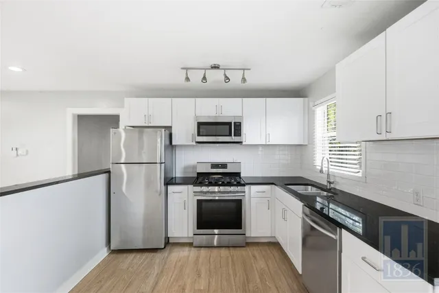 $2,000 | 5308 Overbrook Drive, Austin, TX 78723