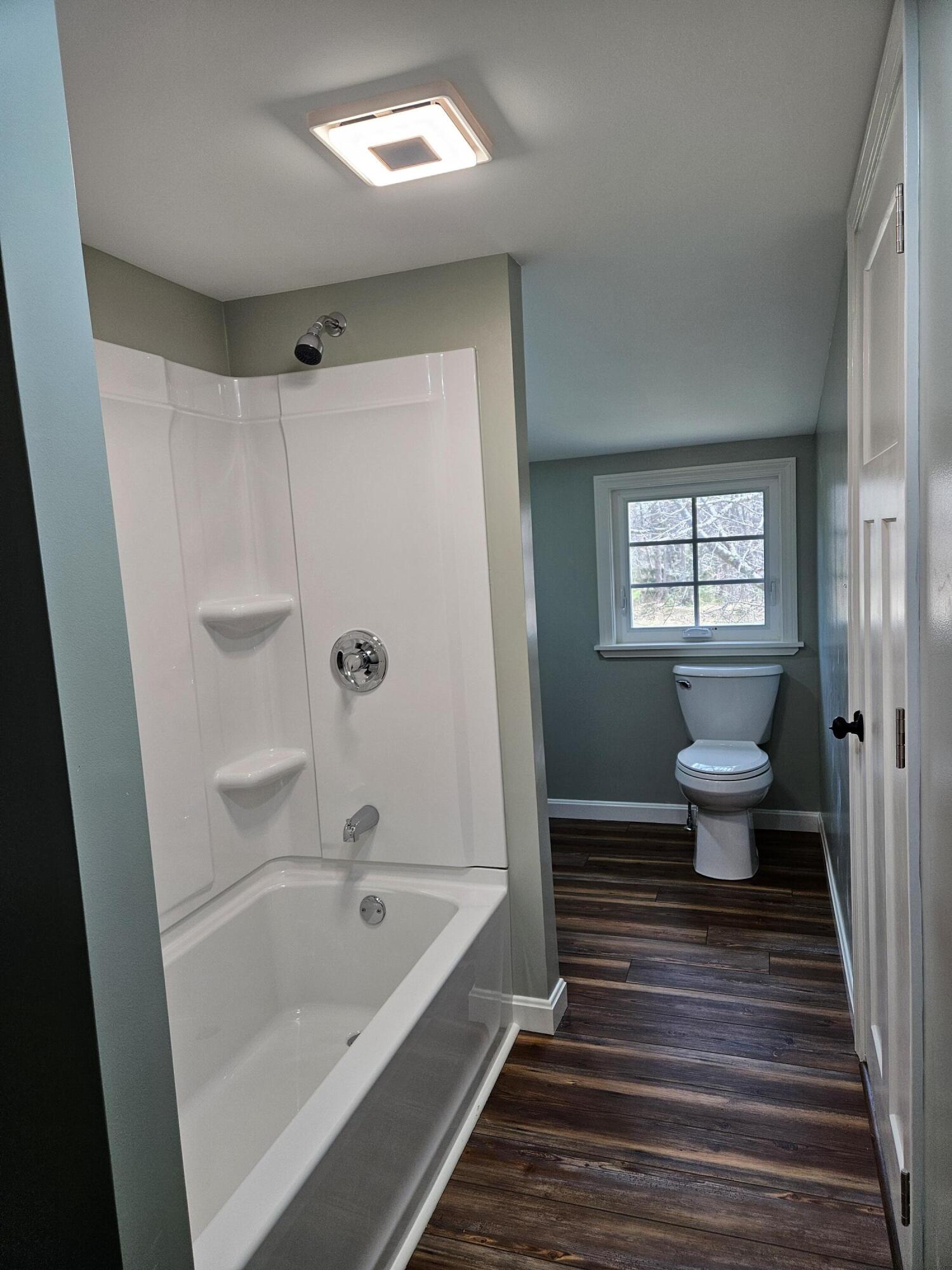 303 Maquoit Road Brunswick, ME 04011 - Photo 16 of 26 20260505_122406