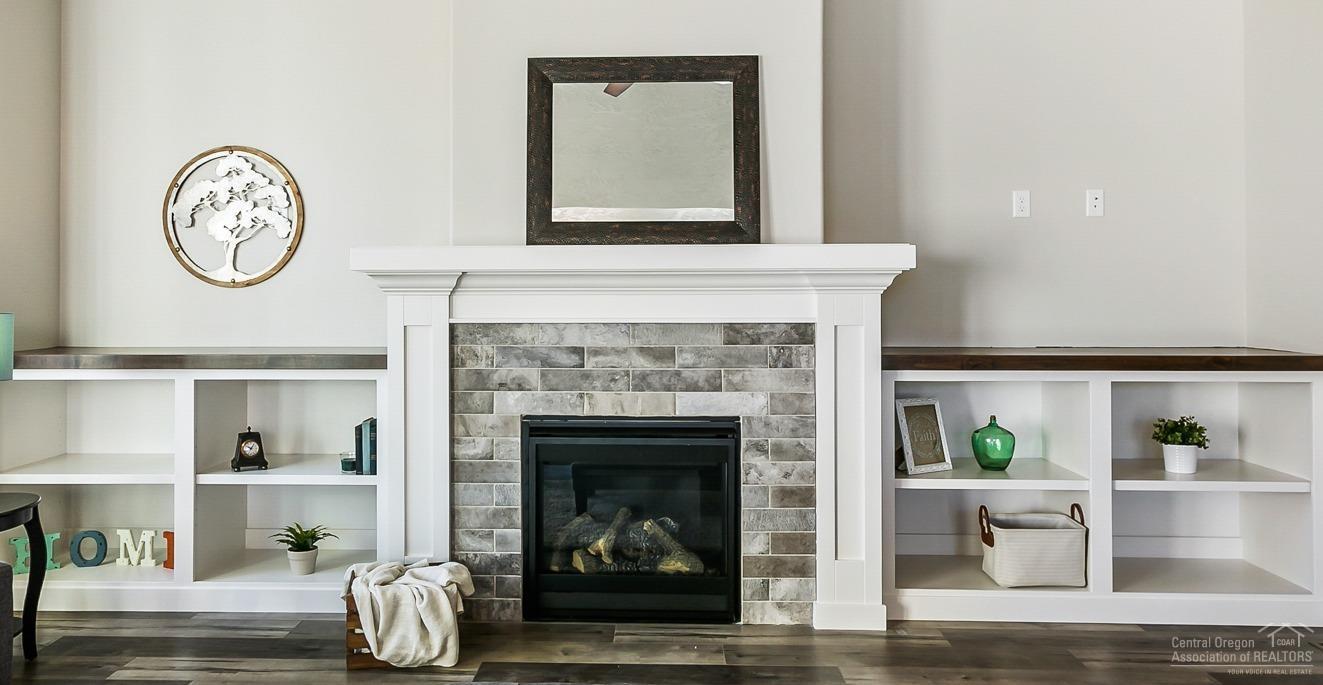 63165 Iner Loop Bend, OR 97701 - Photo 5 of 9 Similar example of finishes from previou