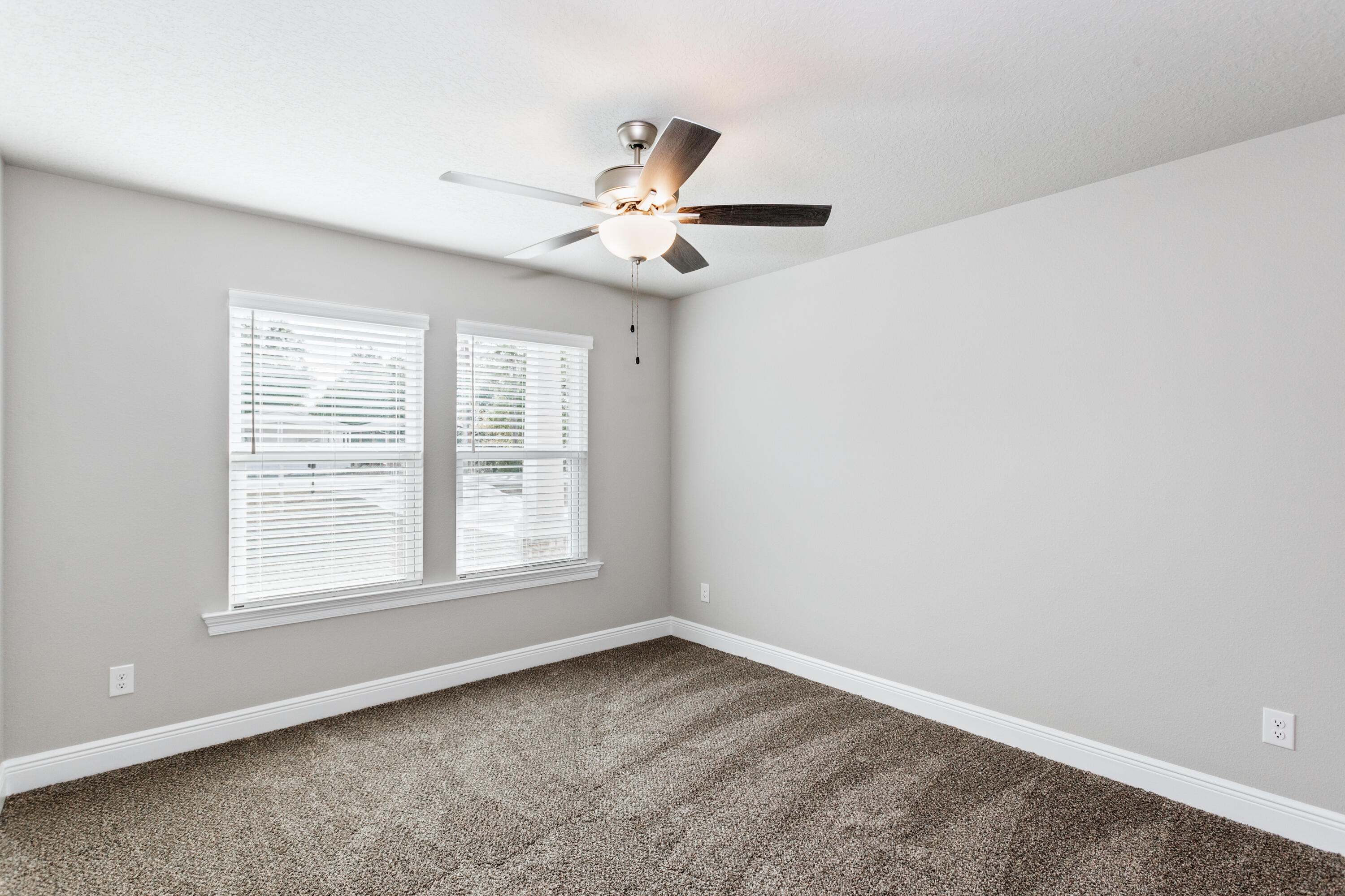 3464 Doyle Hawkins Road Navarre, FL 32566 - Photo 14 of 32 8564 La Salle Dr-15