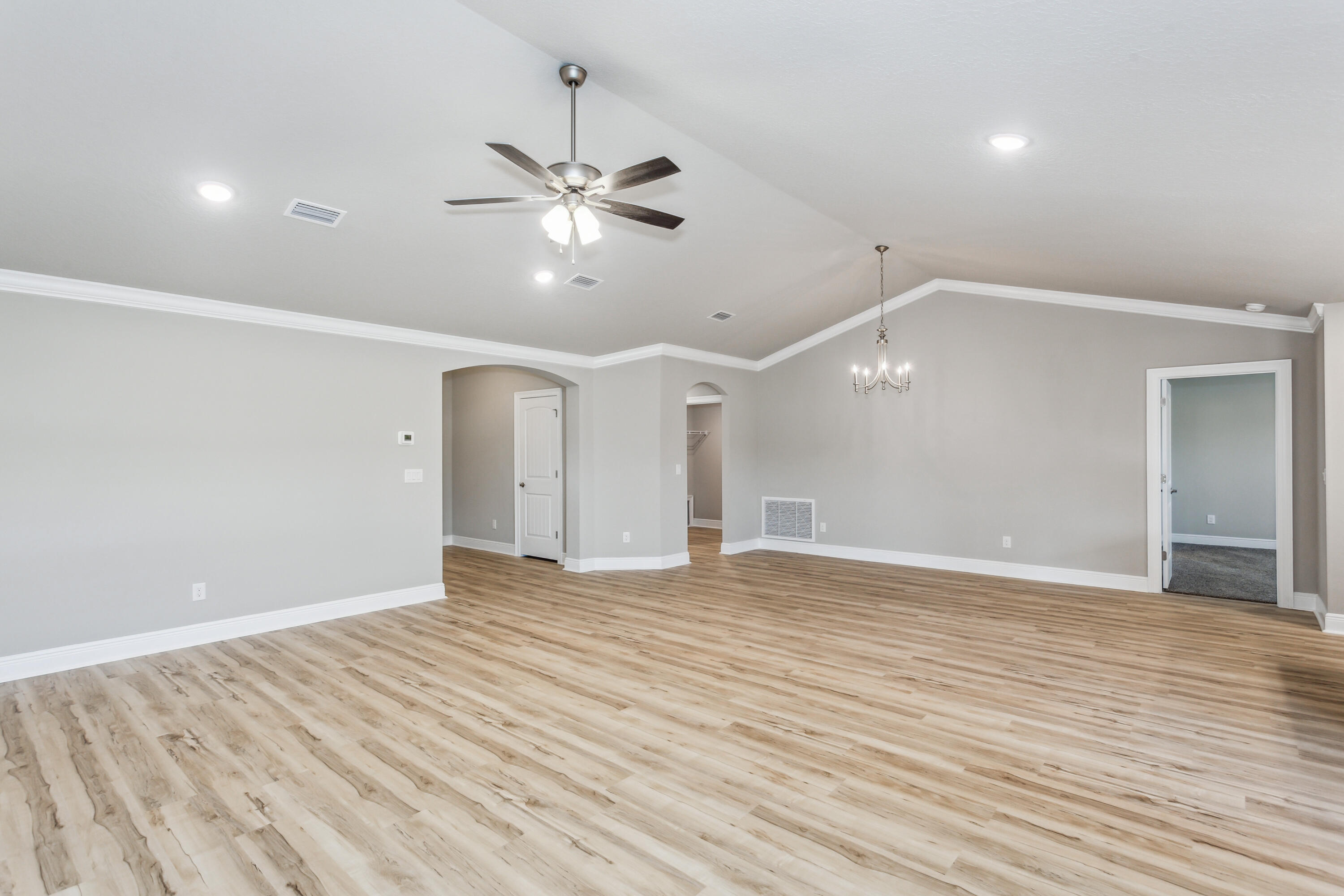 3464 Doyle Hawkins Road Navarre, FL 32566 - Photo 6 of 32 8564 La Salle Dr-7