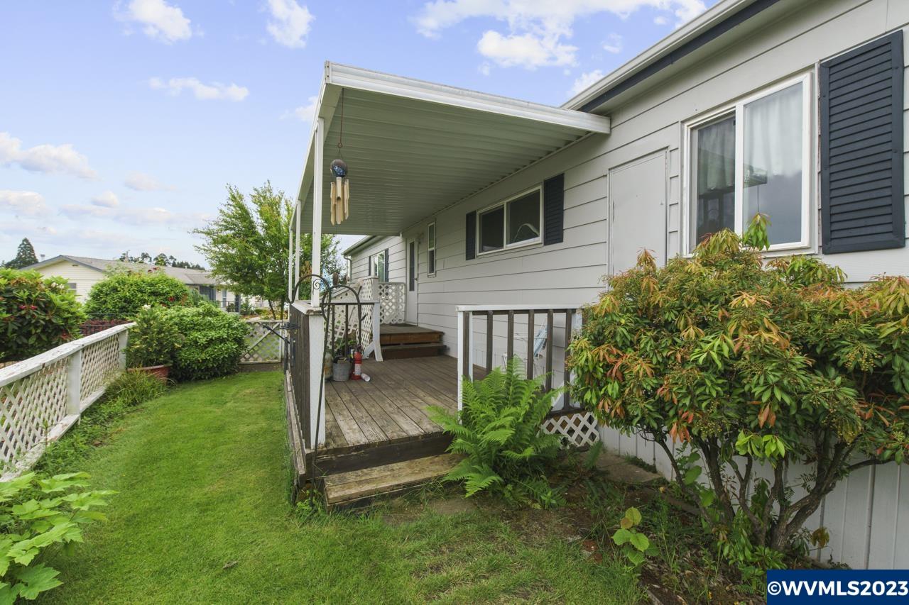 5510 Windsor Island Road North, Unit 26 Keizer, OR 97303 - Photo 27 of 32