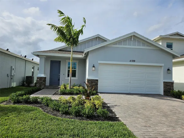$3,700 | 5729 Graceful Way, Delray Beach, FL 33484
