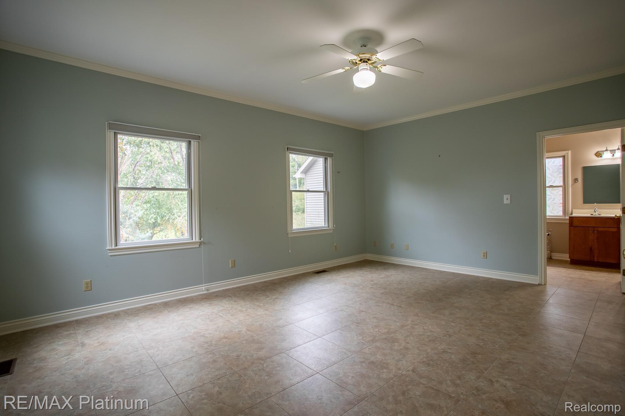 4871 Pratt Road Ann Arbor, MI 48103 - Photo 25 of 67 IMG_7037-HDR.jpg
