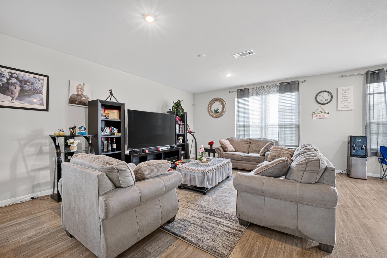 6903 Hobby Wind Ridge Drive Houston, TX 77075 - Photo 7 of 34