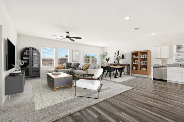 $305,000 | 1545 Shadow Hawk Drive, Fort Worth, TX 76052