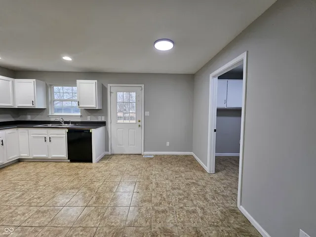 $1,800 | 3534 Hunt Street, Plainfield, IN 46168