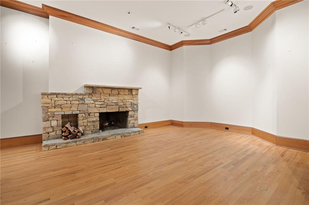 1020 Ven Villa Road Marietta, GA 30062 - Photo 53 of 84 Gallery Image 53