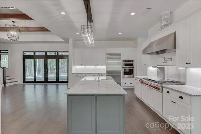 $2,795,500 | 155 Eagle Chase Lane, Troutman, NC 28166