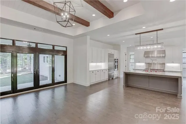 $2,795,500 | 155 Eagle Chase Lane, Troutman, NC 28166