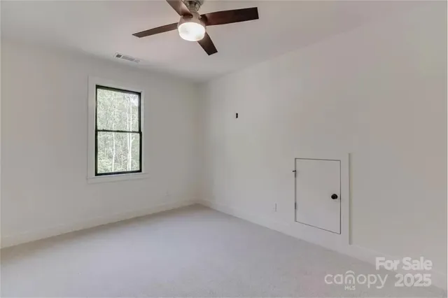 $2,795,500 | 155 Eagle Chase Lane, Troutman, NC 28166