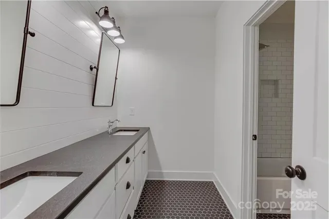 $2,795,500 | 155 Eagle Chase Lane, Troutman, NC 28166